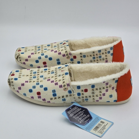 NWT TOMS Scrabble Gameboard Print Faux Fur Lined Alpargata Slip-ons, Women's 12 - Picture 15 of 16